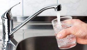 Acqua rubinetto non bevetela usatela contaminata