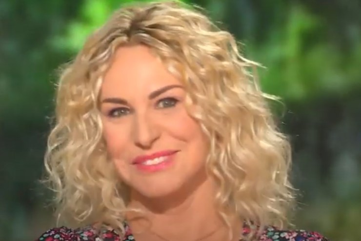 Antonella Clerici (Rai - youtube foto) - www.insolenzadir2d2.it