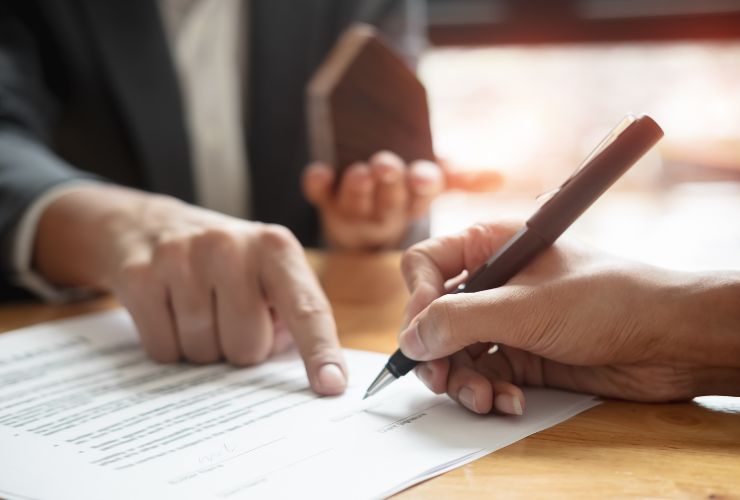 Firma contratto