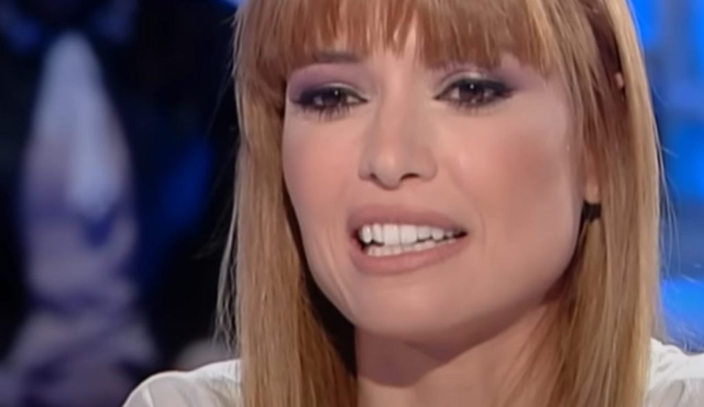 Carlotta Mantovan (Rai - youtube screenshot) - www.insolenzadir2d2.it