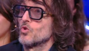 Giuseppe Cruciani (Mediaset Infinity - youtube screenshot) - www.insolenzadir2d2.it