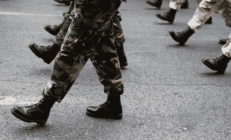 militari soldati