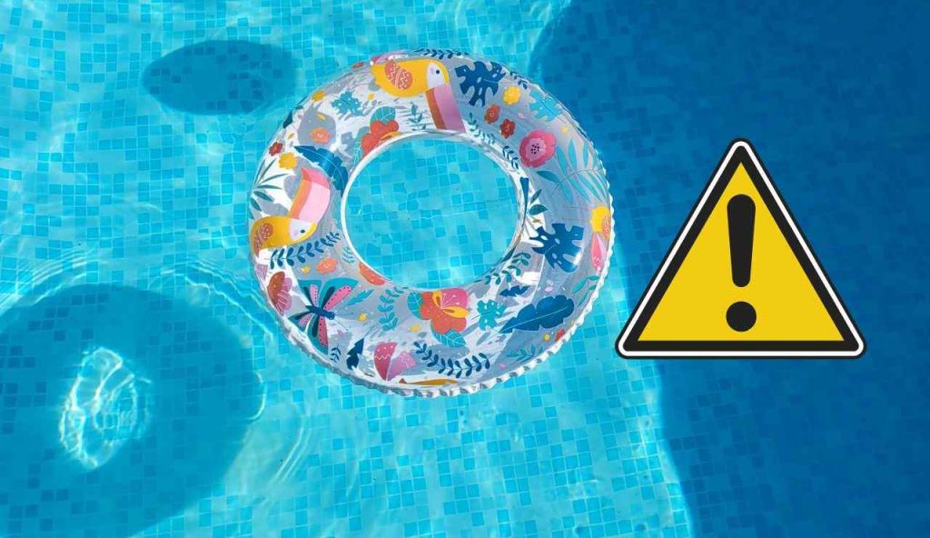 Pericolo bambini piscina