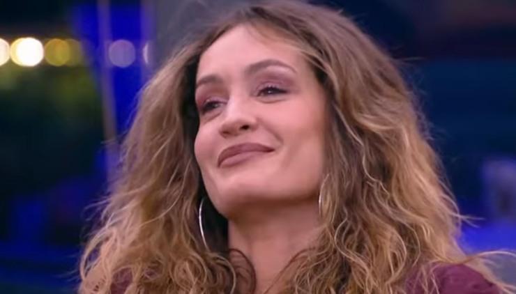 Helena Prestes (Mediaset Infinity - youtube screenshot) - www.insolenzadir2d2.it