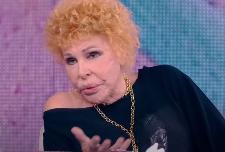 Ornella Vanoni (NOVE - youtube screenshot) - www.insolenzadir2d2.it