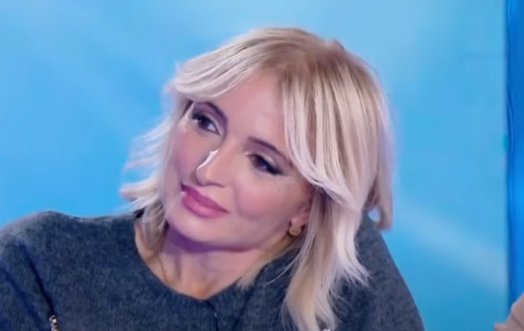 Veronica Peparini (Mediaset Infinity - youtube screenshot) - www.insolenzadir2d2.it