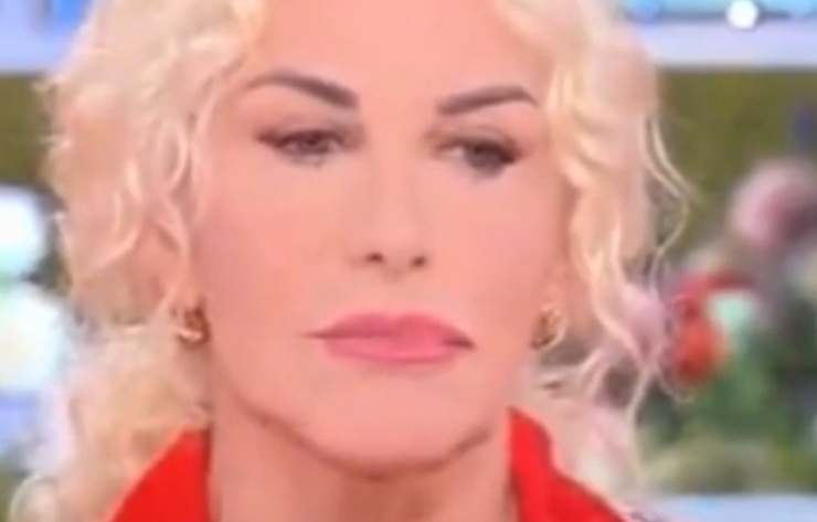 Antonella Clerici e le parole forti (gfvip grande fratello - youtube screenshot) - www.insolenzadir2d2.it