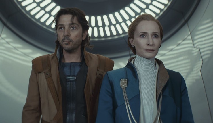 Cassian e Mon Mothma nel nono episodio (Starwars.com foto) - www.insolenzadir2d2.it
