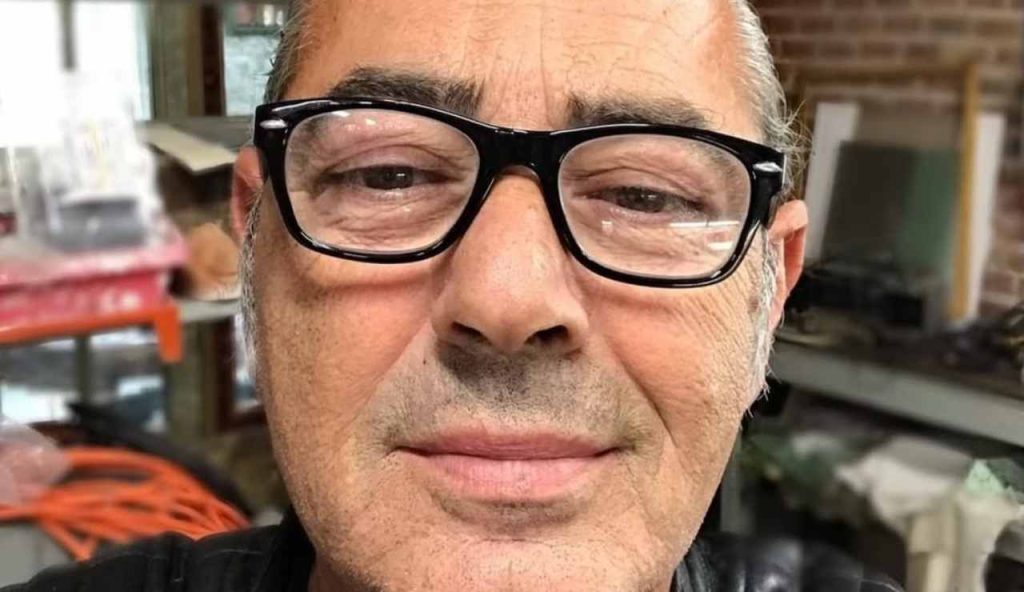 Luca Carboni (lucacarboniofficial - instagram screenshot) - www.insolenzadir2d2.it