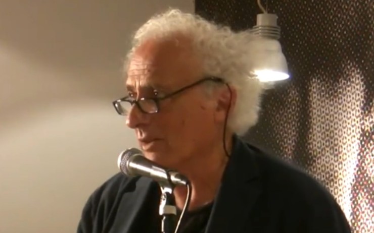 Stefano Benni (Feltrinelli editore - youtube screenshot) - www.insolenzadir2d2.it
