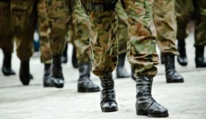 Leva militare obbligatoria (Depositphotos foto) - www.insolenzadir2d2.it