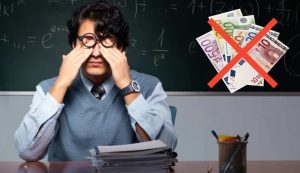 Professore triste senza soldi (Depositphotos foto) - www.insolenzadir2d2.it